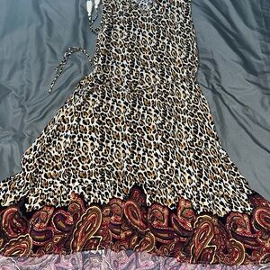 beachlunchlounge Leopard Print Maxi Dress with Paisley Hem